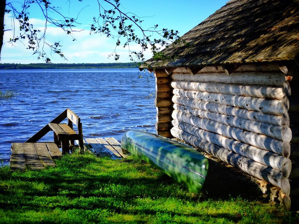 Hiie Talu Pension Kahala Buitenkant foto