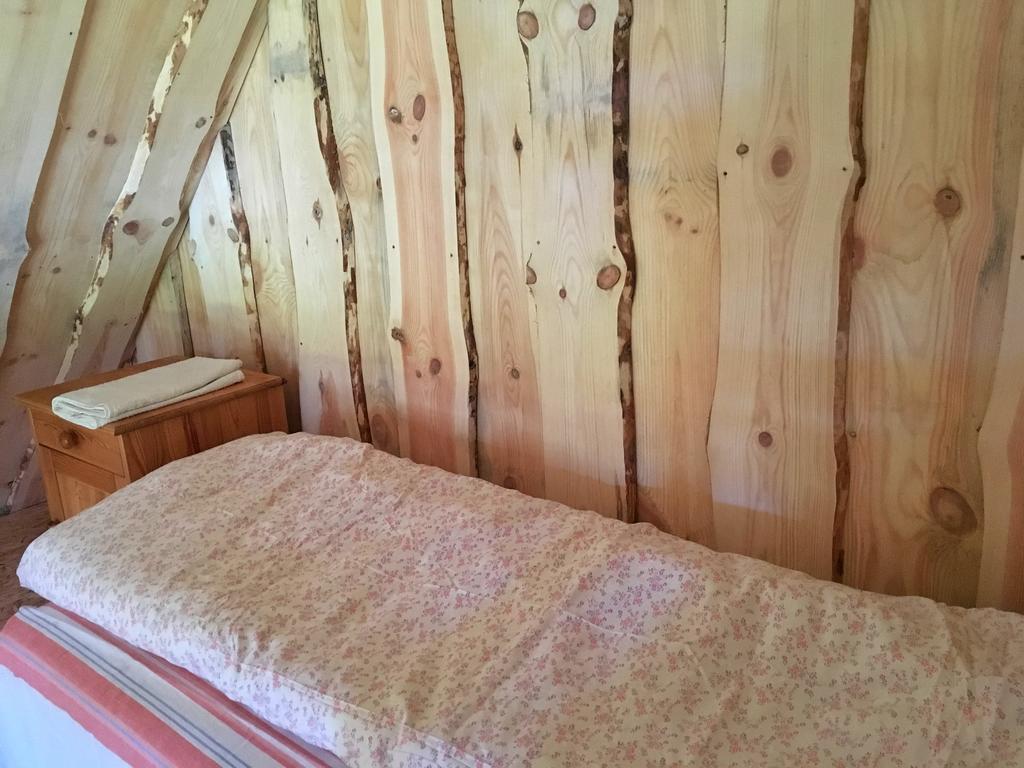 Hiie Talu Pension Kahala Buitenkant foto