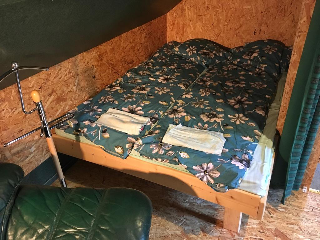 Hiie Talu Pension Kahala Buitenkant foto