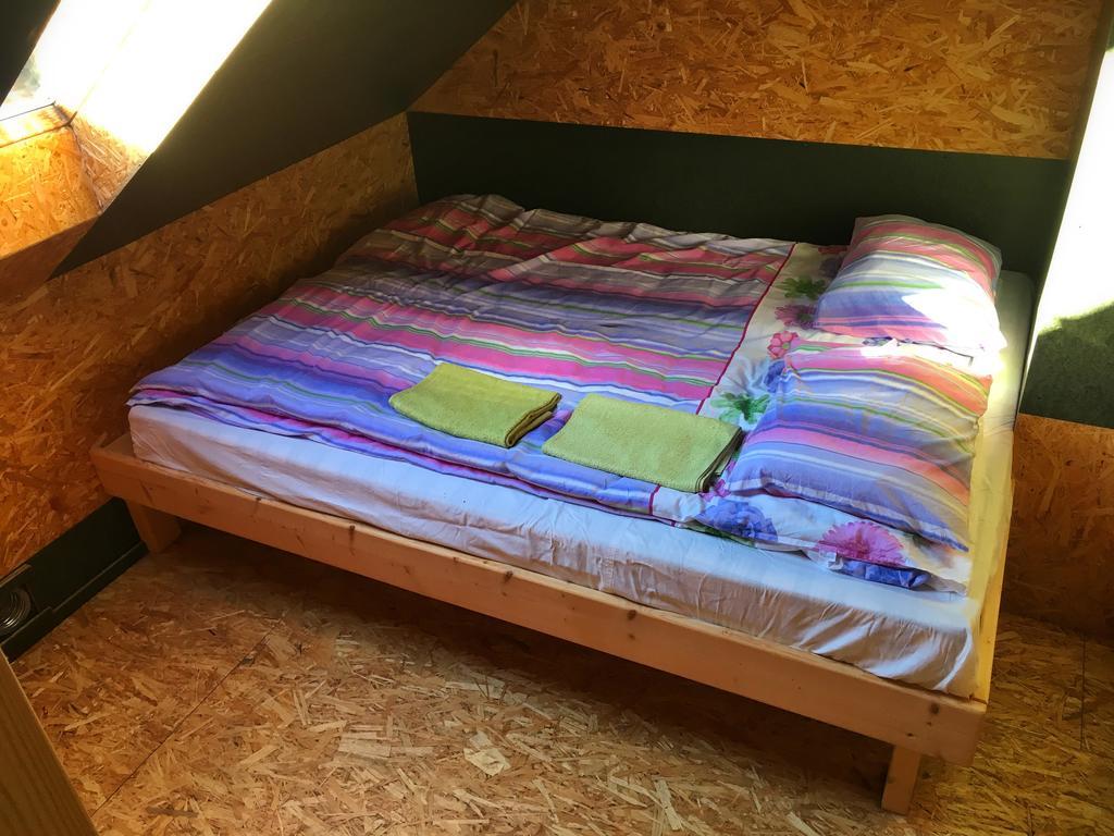 Hiie Talu Pension Kahala Buitenkant foto